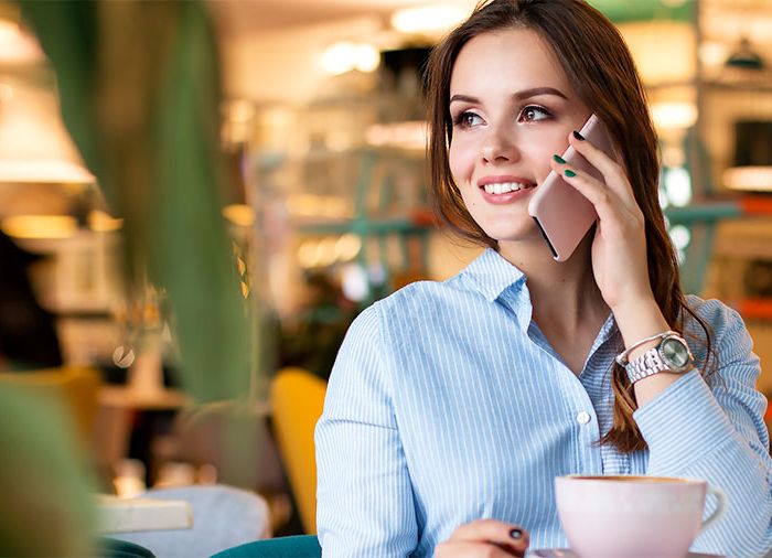 Sorridere e chiamare i clienti per nome fa vendere